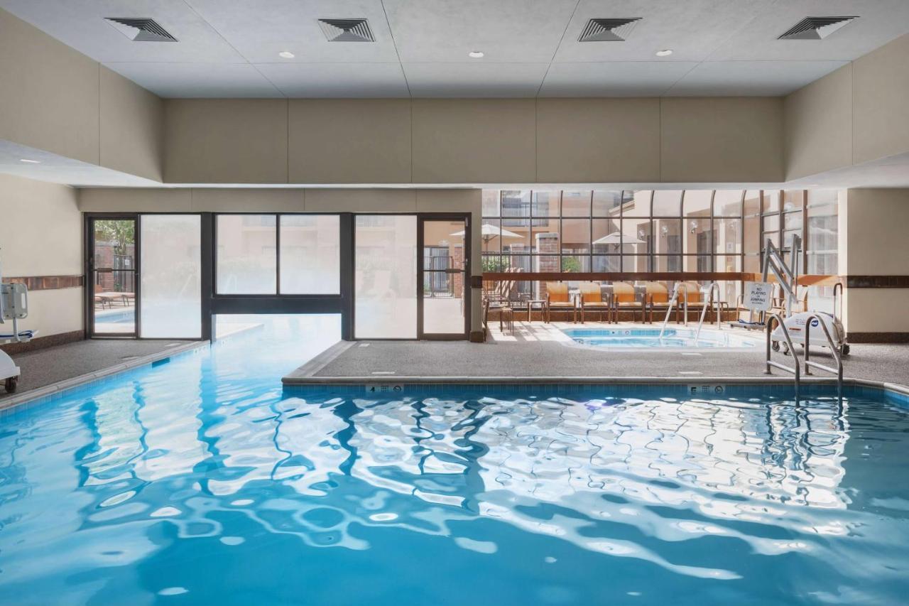 Hotel Sonesta Select Newport Middletown Exterior foto